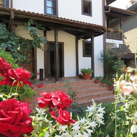 Oazis Guesthouse Λόβετς Εξωτερικό φωτογραφία